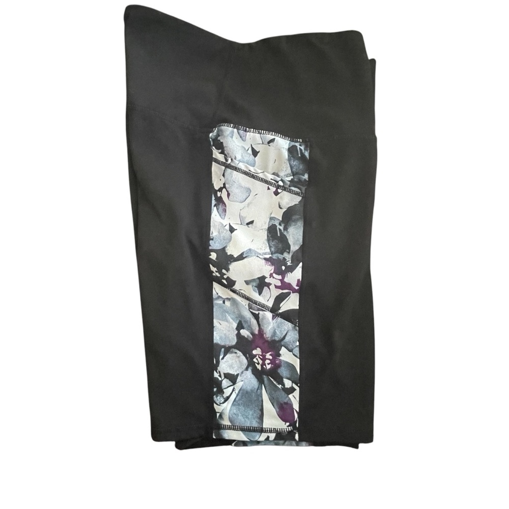 Gaiam Women's Om Delilah Print High-Waisted Pockets Bike Shorts - XL